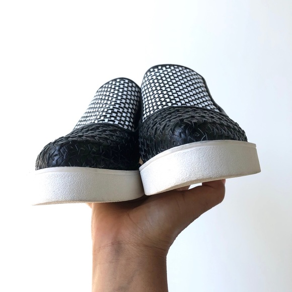 H Williams | Roebling Leather Flat Loafers - Picture 2 of 5